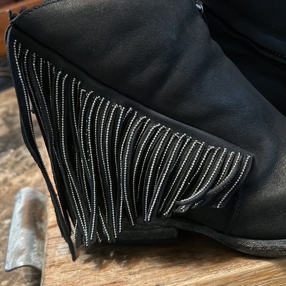 Cinzia Araia fringed ankle boots - Picture 4 of 11